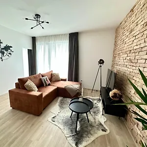  Apartament Cityscape ~ Ac/indoor Parking/balcony